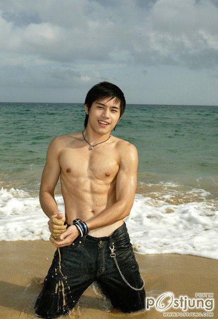 ถอดโชว์เรือนร่าง 545