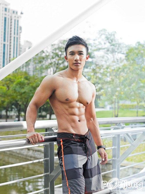 ถอดโชว์เรือนร่าง 549