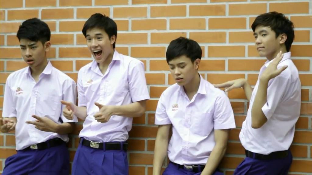 ไผบ่ะฮู้อ่ะ น้องใหม่ ฮอร์โมน น่าฮักขี้เล่น หนวกใบ้หนวกง่าว อิอิ