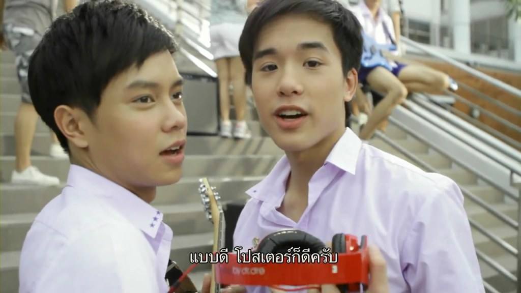 ไผบ่ะฮู้อ่ะ น้องใหม่ ฮอร์โมน น่าฮักขี้เล่น หนวกใบ้หนวกง่าว อิอิ