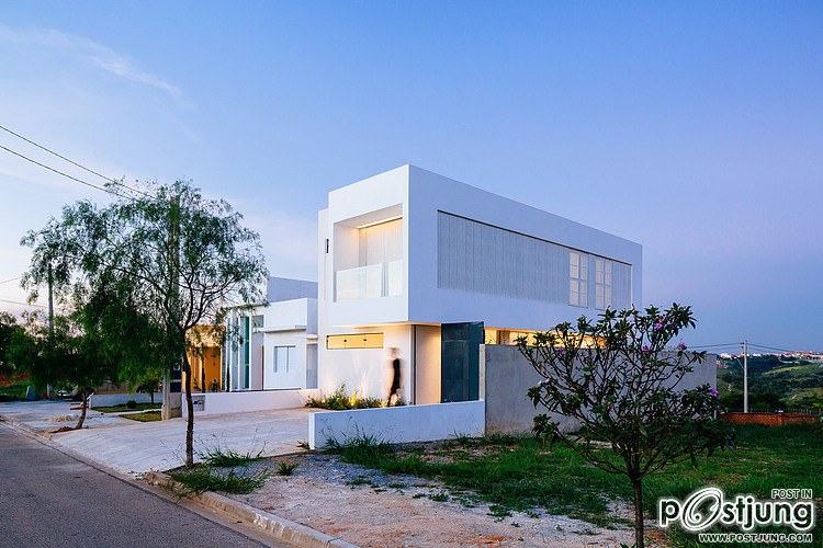 Sorocaba House by Estudio BRA Arquitetura