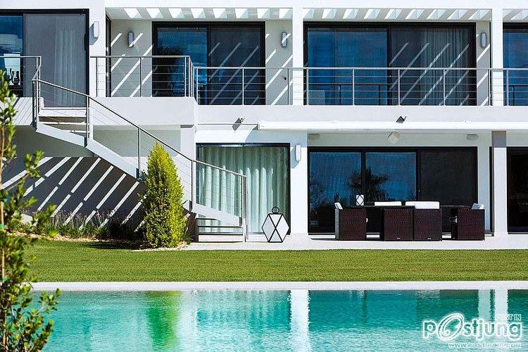 Algarve Villa by Staffan Tollgard Design Group