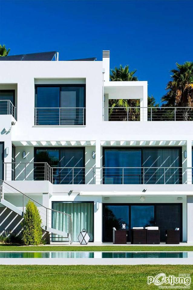 Algarve Villa by Staffan Tollgard Design Group