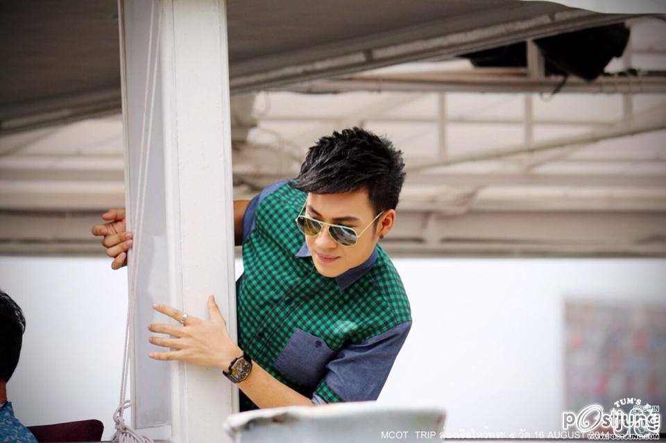 ตั้ม9 หล่อน่ารักขึ้นเป็นกองเลยนะ ^-^