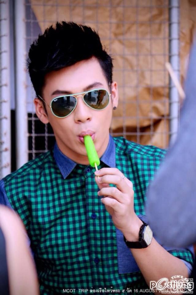 ตั้ม9 หล่อน่ารักขึ้นเป็นกองเลยนะ ^-^