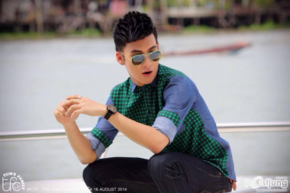ตั้ม9 หล่อน่ารักขึ้นเป็นกองเลยนะ ^-^