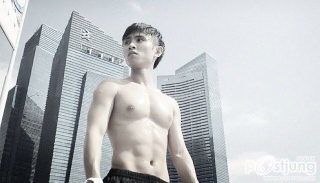 ถอดโชว์เรือนร่าง 557