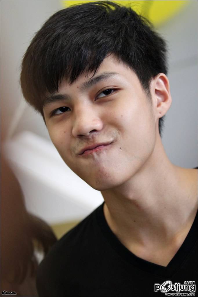แบงค์ ฮอร์โมน2