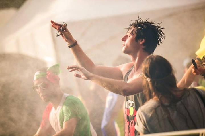 TOMORROWLAND
