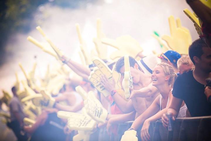 TOMORROWLAND