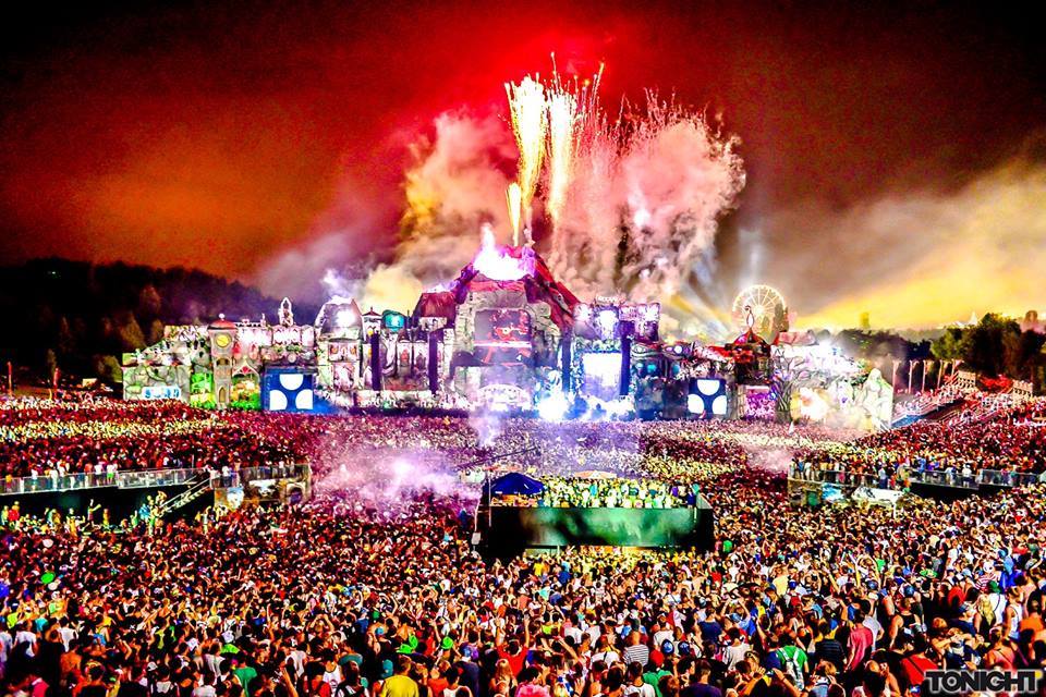 TOMORROWLAND