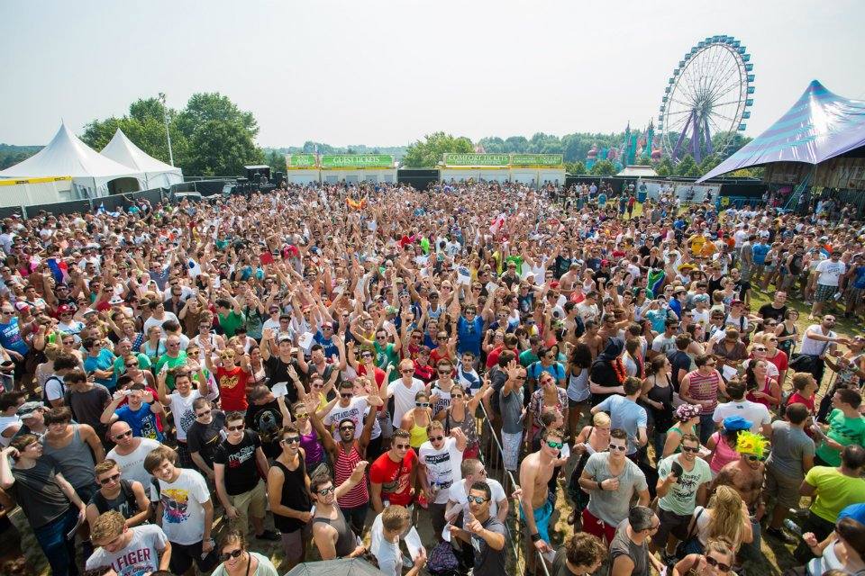 TOMORROWLAND