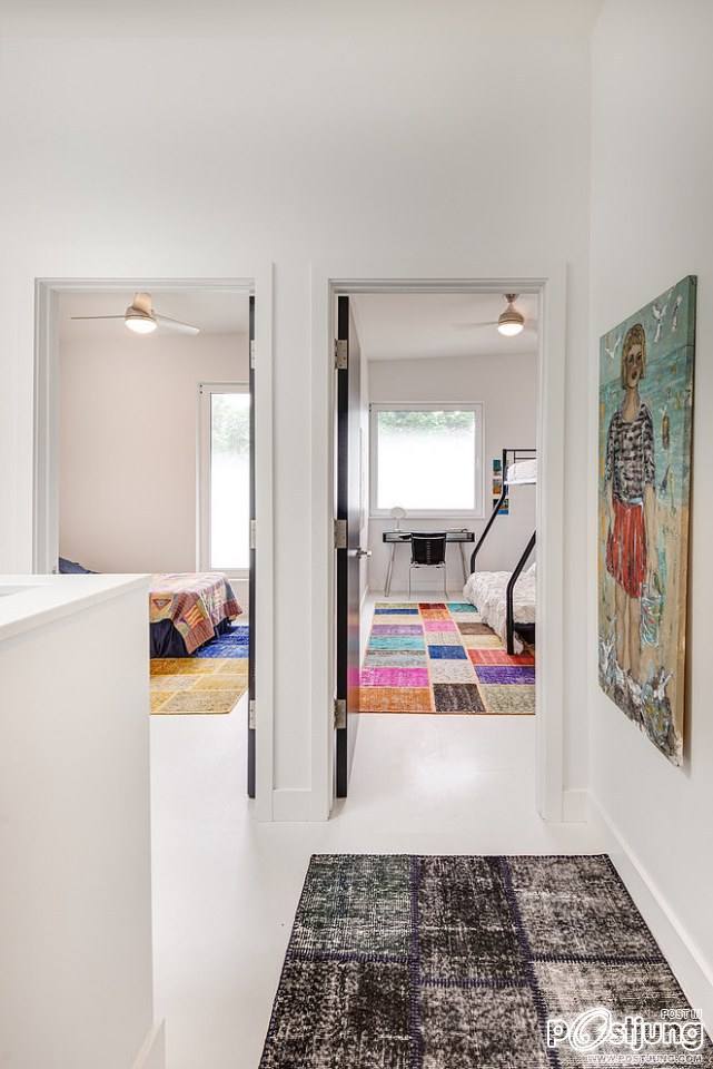 Junction Bungalow by R&eacute;v&eacute;lateur Studio
