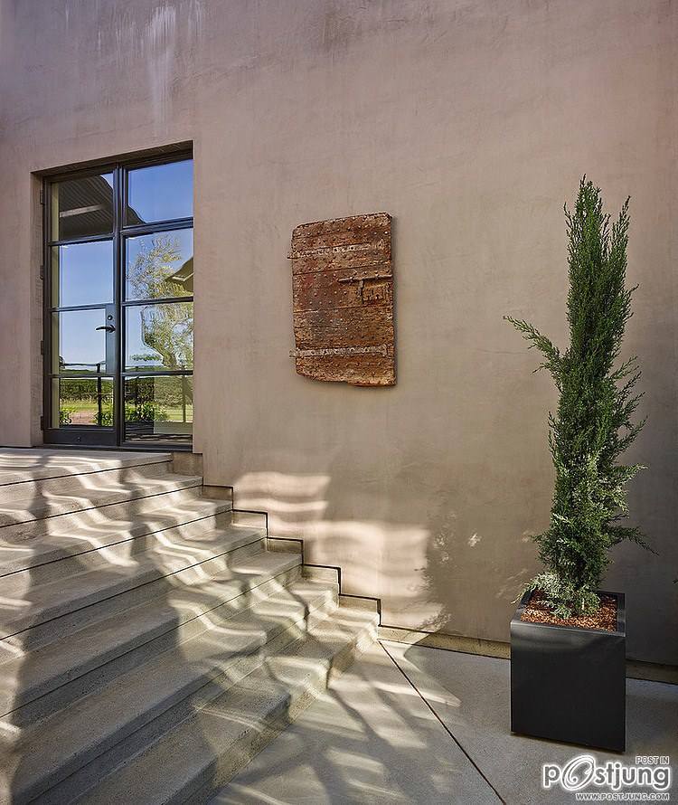 Olive Grove Residence by Total Concepts