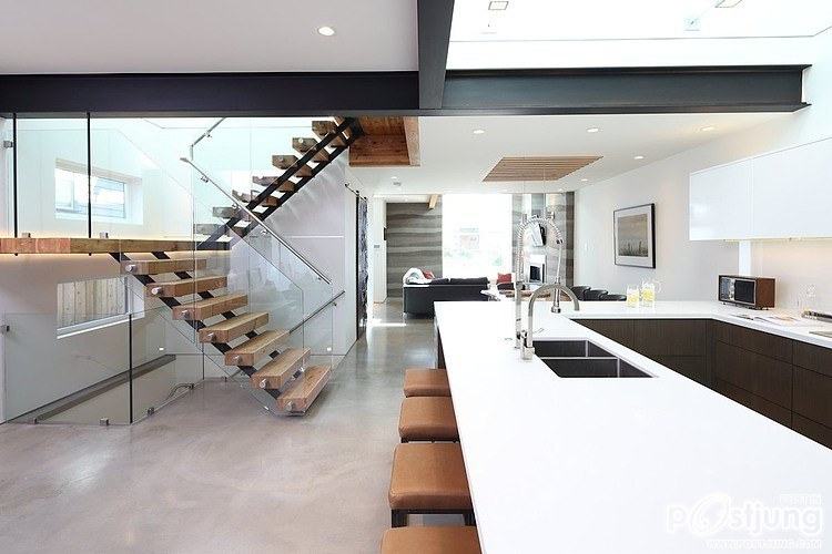 Midori Uchi by Naikoon Contracting & Kerschbaumer Design