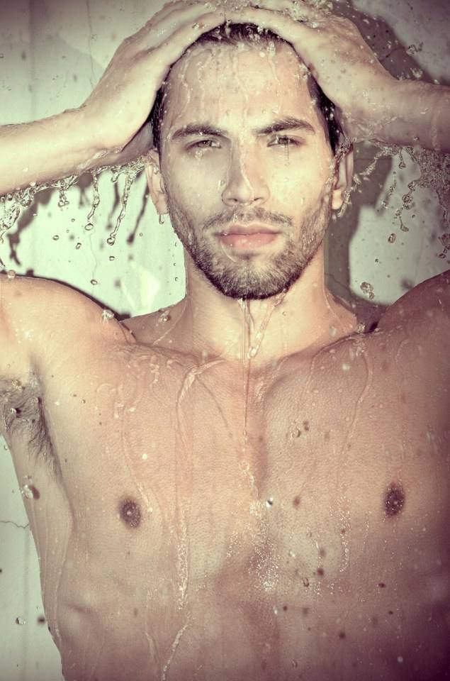Gastohn Barrios อดใจยังไงไหว