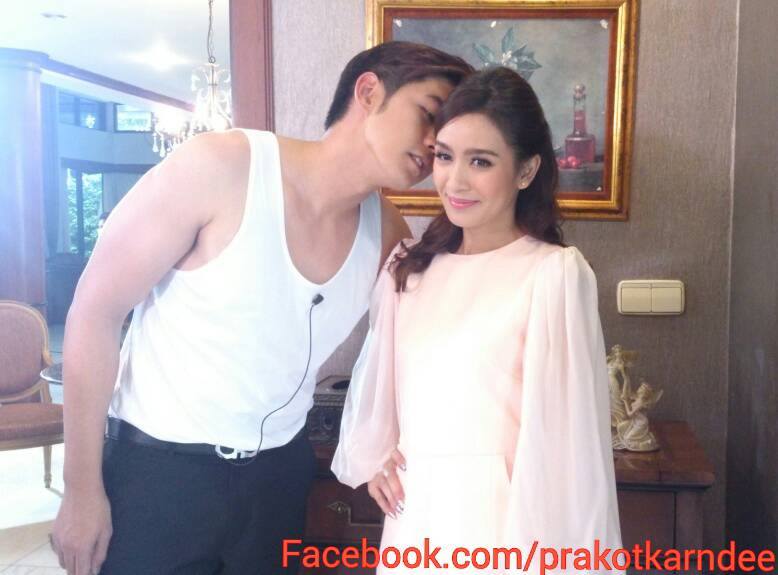ภาพเบื้องหลัง ลีลาวดีเพลิง ปรากฏการณ์ดี มาเรียกน้ำย่อยจ้า...