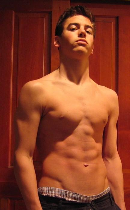 ยั่วให้อยากแล้วจากไป ชุด รูปวาบหวิวมีน้อย
