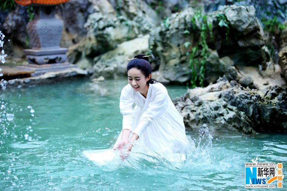 Hua Qian Gu《花千骨》2014 part43