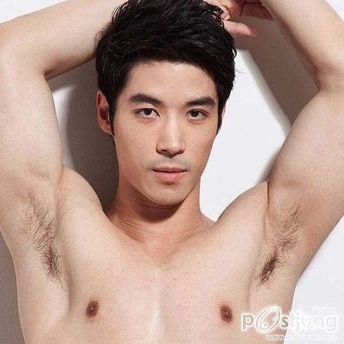 ถอดโชว์เรือนร่าง 570