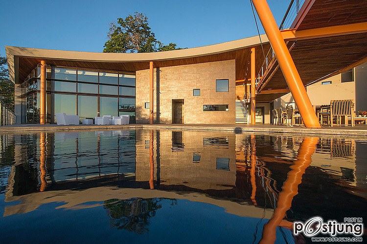 CieloMar Residence by Sarco Architects