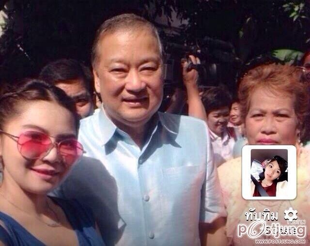 ทับทิมพรรณทิพย์ IG : Tubtim_z ครับ