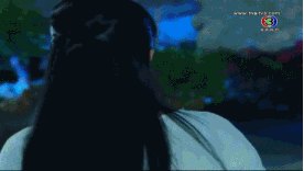 ทราย ปะทะ เสาวนีย์ ในทรายสีเพลิง (GIF)
