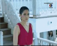 ทราย ปะทะ เสาวนีย์ ในทรายสีเพลิง (GIF)
