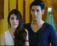 ทราย ปะทะ เสาวนีย์ ในทรายสีเพลิง (GIF)