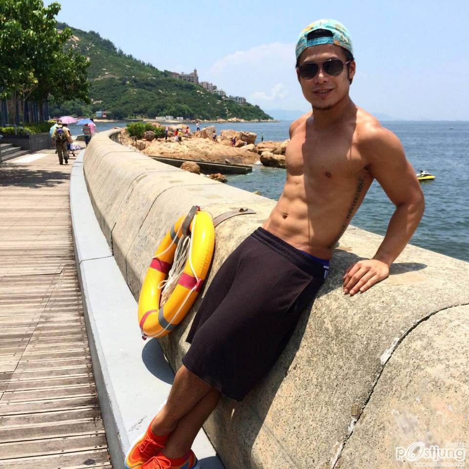 ถอดโชว์เรือนร่าง 572