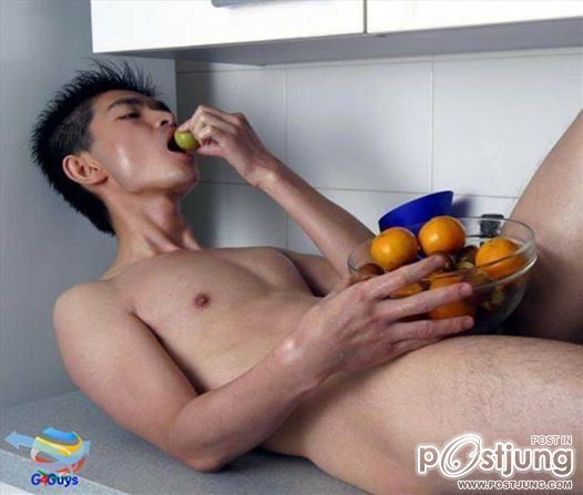 ถอดโชว์เรือนร่าง 574