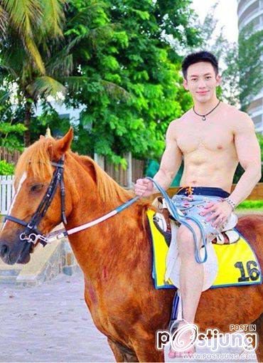 ถอดโชว์เรือนร่าง 574
