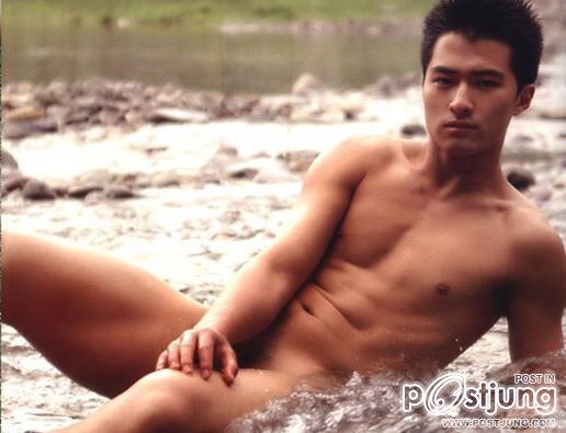 ถอดโชว์เรือนร่าง 574