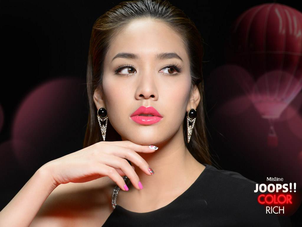 เเบรนด์ไทย มิสทิน ติดปีกเหินฟ้าา มีรูปซุปตาร์ใครบ้าง!!