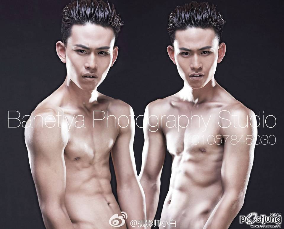 ถอดโชว์เรือนร่าง 576