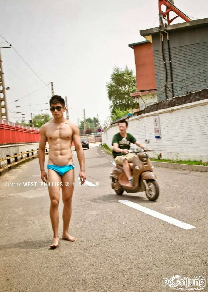 ถอดโชว์เรือนร่าง 577