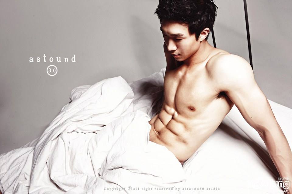 ถอดโชว์เรือนร่าง 577