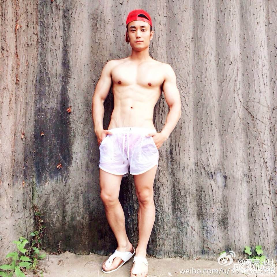 ถอดโชว์เรือนร่าง 578