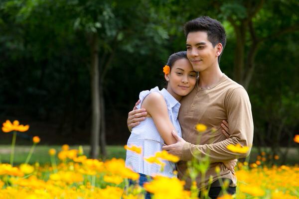 &lsquo;นิว&rsquo; สบตาซึ้ง &lsquo;กรีน&rsquo; เปิดตัว &ldquo;คีตโลกา&rdquo; คืนนี้ตอนเเรกเเซ่บเเน่