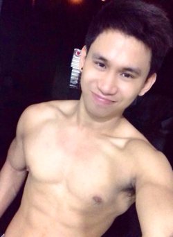 ถอดโชว์เรือนร่าง 580