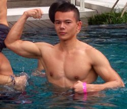 ถอดโชว์เรือนร่าง 581