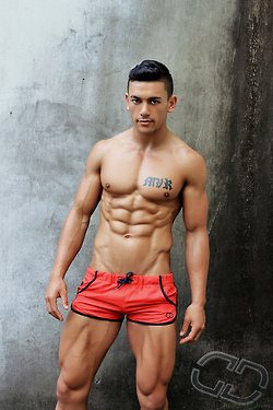 ถอดโชว์เรือนร่าง 581