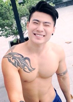 ถอดโชว์เรือนร่าง 581