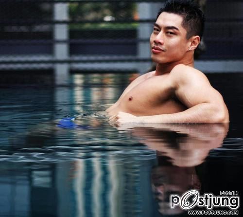 ถอดโชว์เรือนร่าง 588