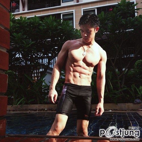 ถอดโชว์เรือนร่าง 589