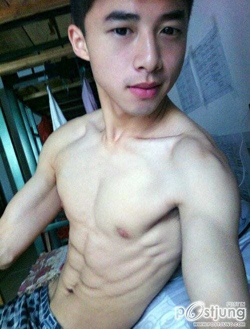 ถอดโชว์เรือนร่าง 590