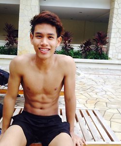 ถอดโชว์เรือนร่าง 590
