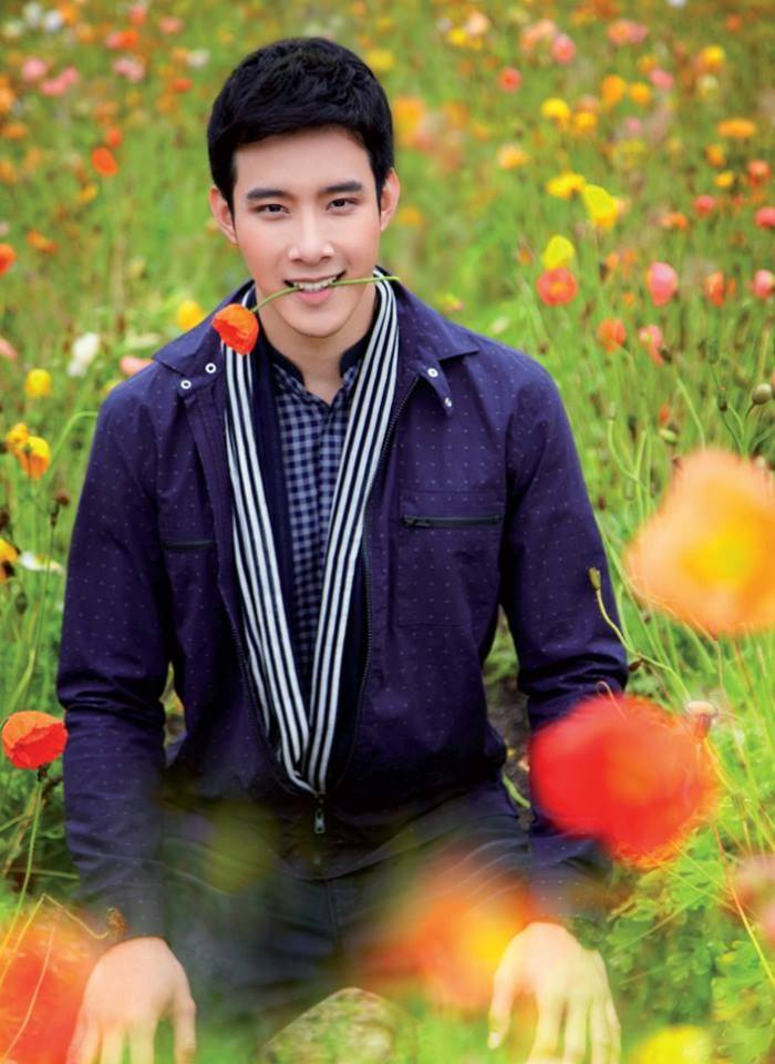 เมฆ จุติ & โยเกิร์ต รวีวรรณ @ เพื่อนเดินทาง no.417 September 2014