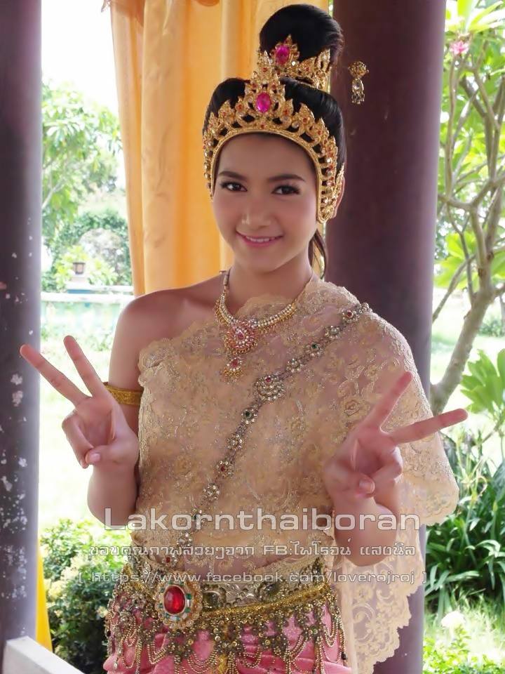 คู่พระนาง ละครพื้นบ้าน...ยอพระกลิ่น