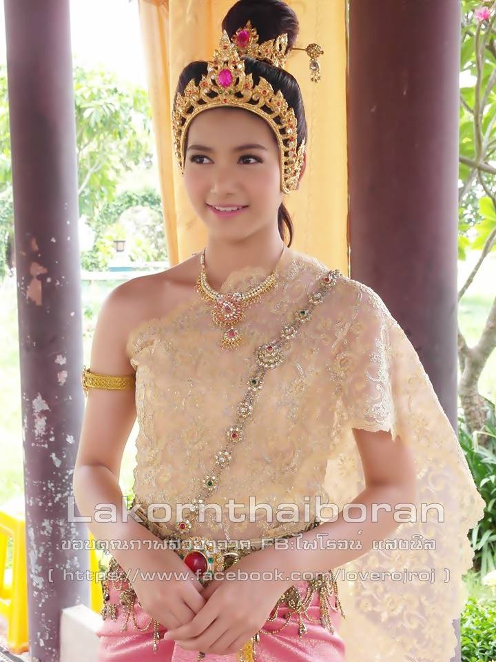คู่พระนาง ละครพื้นบ้าน...ยอพระกลิ่น